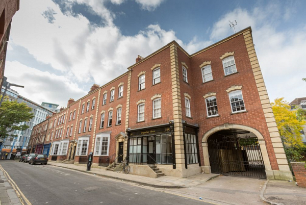 Cumberland Street